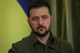 Zelenski cere Rusiei să suspende loviturile aeriene în timpul vizitei emisarilor lui Trump la Kiev: ”Trebuie să garanteze”