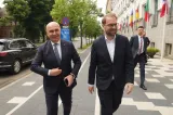 USR face scut în fața lui Bolojan, după numirea lui Veștea ca premier interimar: „Constituția e clară, consultările trebuie reluate”