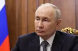 Putin ar putea pregăti un atac sub „steag fals”, avertizează Radosław Sikorski. Temeri pe flancul estic al NATO