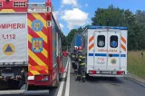 Patru tineri, printre care trei minori, răniţi într-un accident rutier grav în județul Sibiu. Un șofer a fugit de la fața locului 