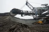Angajat al Complexului Energetic Oltenia, mort la locul de muncă. O balustradă de excavator ar fi căzut peste el