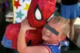  Un copil de 5 ani a murit în timpul unei petreceri în pijamale. Tragedia s-a petrecut acasă la un prieten