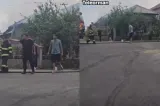 Incendiu în lanț lângă Alexandria. Două familii și-au văzut casele cuprinse de flăcări după ce au ieșit să privească intervenția pompierilor la o altă casă, în timp ce aveau mâncare pe foc