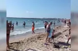 Mii de oameni pe litoral în weekendul cu temperaturi de foc: plajele sunt pline 