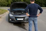 Ai descoperit lichid sub mașină și te-ai speriat? De cele mai multe ori nu e ce crezi