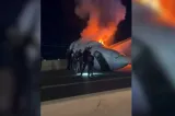 Avion prăbușit pe o autostradă din Texas: Pasageri salvați din aeronava în flăcări VIDEO