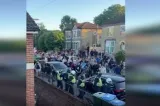 Minister: peste 20 de români, afectați de protestele violente din Irlanda de Nord