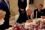 Moment istoric  la Versailles. Donald Trump a semnat ACORDUL DE PACE cu Iranul - VIDEO 