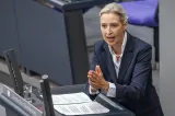 Alice Weidel avertizează asupra colapsului economic al Germaniei. Merz alocă foarte mulți bani pentru apărare