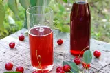 Sirop de vișine. Rețeta simplă și delicioasă pe care bunica o pregătea pentru iarnă