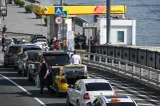 Sătui să stea la coadă pentru carburanți, tot mai mulți ruși își cumpără mașini electrice chinezești