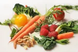 Dieta recomandată de specialiști pentru sănătatea creierului. Regimul alimentar care poate reduce riscul declinului cognitiv