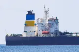 Franța escortează un petrolier suspectat că face parte din flota fantomă a Rusiei. Moscova acuză Parisul de „piraterie” VIDEO