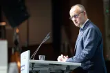 Cancelarul german cere ca summitul NATO să transmită un semnal de putere şi de unitate. ”Rusia rămâne o ameninţare gravă”