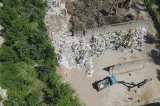 Dronele Gărzii de Mediu au depistat un depozit ilegal de deșeuri în București. Amenzi de 160.000 de lei și autoutilitară confiscată