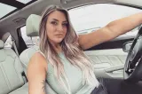 O influenceriță a fost ucisă de soțul de care se despărțise. Femeia îl acuzase de pedofilie în trecut