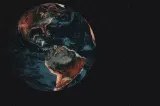 Proiect controversat aprobat în SUA: un satelit ar putea lumina la comandă orice zonă de pe Pământ. Specialiștii avertizează asupra riscurilor