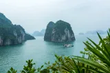 Vacanță cu final tragic: 15 turiști indieni au murit după răsturnarea unei ambarcațiuni, în Vietnam