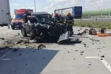 Accident mortal pe centura Timișoarei. Un șofer a intrat cu mașina sub un TIR parcat