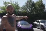 Mașinile de lux cu care se afișau frații Tate erau închiriate. Ce arată actele