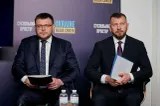 Percheziții la vârful puterii de la Kiev: adjunct al lui Zelenski și parlamentari, vizitați de procurorii anticorupție