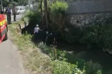 Accident în județul Alba. Trei persoane au fost rănite după ce un ATV s-a răsturnat într-o vale