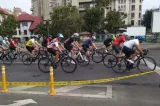 Doi bicicliști, loviți de o mașină la intersecția Buzești-Sevastopol, în timp ce participau la o competiție de profil