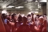 Conflict violent înainte de meciul Rapid-Dinamo între suporteri, la stația de metrou Basarab: au intervenit jandarmii FOTO&VIDEO