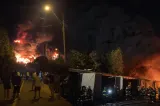Incendiu devastator în sectorul 1. Din cauza riscului de extindere și a flăcărilor a fost emis mesaj RO Alert - VIDEO