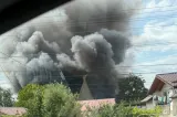 Incendiu puternic în județul Dâmbovița. O anexă gospodărească de 150 de metri pătrați a luat foc