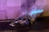 Explozie în pasajul Băneasa din Capitală: mașină cuprinsă de flăcări, nor de fum uriaș deasupra zonei - FOTO/VIDEO