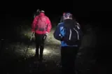 Bărbat de 80 de ani, găsit în munți după opt ore de căutări