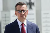 Cutremur pe scena politică din Polonia. Fostul premier Mateusz Morawiecki și alți 39 de parlamentari, excluși din Partidul Lege și Justiție