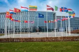 Suspiciuni de spionaj la vârful NATO. Stagiară canadiană, în arest preventiv în Belgia