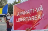 Revoltă la Iași după oprirea iluminatului public. Oamenii au ieșit în stradă -VIDEO