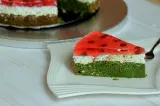  Tort cu jeleu de pepene și spanac. Rețeta spectaculoasă care îi surprinde pe toți prin combinația neașteptată