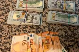 Un bărbat i-a pasat copilului borseta cu 60.000 de dolari, la control pe Otopeni, în speranța că „nu se vede”