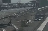 Accident în zona localității Cumpăna, din Constanța. Un TIR s-a izbit de parapet și a fost proiectat pe contrasens