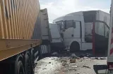 Accident grav pe DN 6, în Caraș-Severin: două femei au murit după impactul dintre două TIR-uri și un microbuz