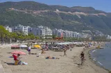 Țara de lângă România unde pensionarii duc o viață de lux. Motivul pentru care se mută aici