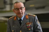 Germania va prelua conducerea Comitetului Militar al NATO. Cine este Carsten Breuer, supranumit ”generalul cancelarului”