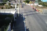 Doi copii, la un pas de tragedie în Constanța. Au trecut cu bicicletele printre barierele coborâte, cu câteva secunde înaintea trenului