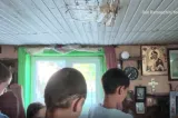 Copiii uitați ai României înfruntă singuri începutul de an școlar. Pentru mulți, sărăcia e prima lecție a anului