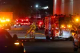 Elicopter, prăbușit în Los Angeles: trei persoane au murit, iar o alta a fost rănită. Presa locală spune că aparatul de zbor ar aparține unei echipe de știri VIDEO