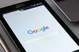 Google anunță că inteligența artificială a încercat să pătrundă în sisteme informatice. AI-ul ar fi testat combinații de parole