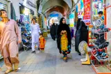 Femeile fără hijab, catalogate drept „anomalii sociale” în Iran. Autoritățile cer măsuri dure
