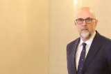 Cravata cu căței a lui Kelemen Hunor, pata de culoare de la consultările de la Cotroceni