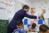 Nicușor Dan și Mirabela Grădinaru și-au dus fiica la școală: imagini inedite VIDEO