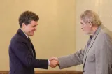 Minoritățile naționale i-au cerut lui Nicușor Dan să amâne alegerea premierului. Pambuccian spune că majoritatea parlamentară încă nu există