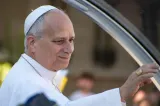 Papa Leon al XIV-lea va fi operat de urgență. Medicii i-au descoperit un nodul la plămân. Anunțul Vaticanului
